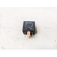 Реле 14VDC 40/60A электропроводки кузова Tesla model S DG85B-7011-76-1012-R
