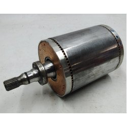 1 Rotor base (ancla) con daño al modelo TESLA S 1002900-00-E