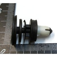 7 Клипса карты двери в сборе ,8.20,1.1-1.3,POM,BLK,SEAL Tesla Model 3, Model Y 1135147-SO-B