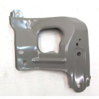 25 Der Kronstein des linken Tesla-Modells Y 1487491-00-A 1504589-S0-