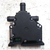 8 Клапан тройной Tesla model X 1064225-00-E