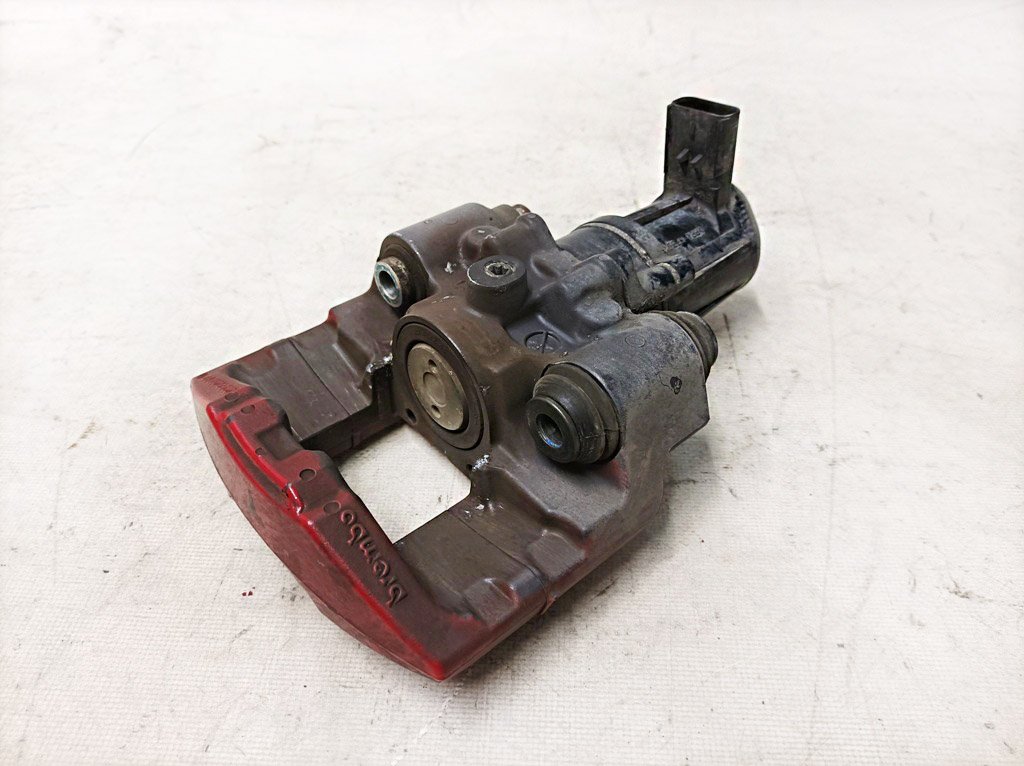 1 Vänster parkeringsbromsok BREMBO omlackerad (utan belägg) Tesla Model S, Model S REST, Model X 1021252-00-F