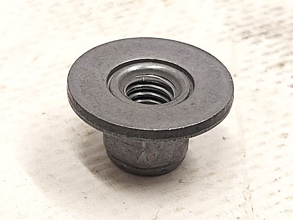 5 Mutter mit Unterlegscheibe HEX M6-1,00 8 ZnAl 18 KEPS Tesla Model S, Model S REST, Model 3, Model X 1005822-00-A, Model Y 1137563-00-A
