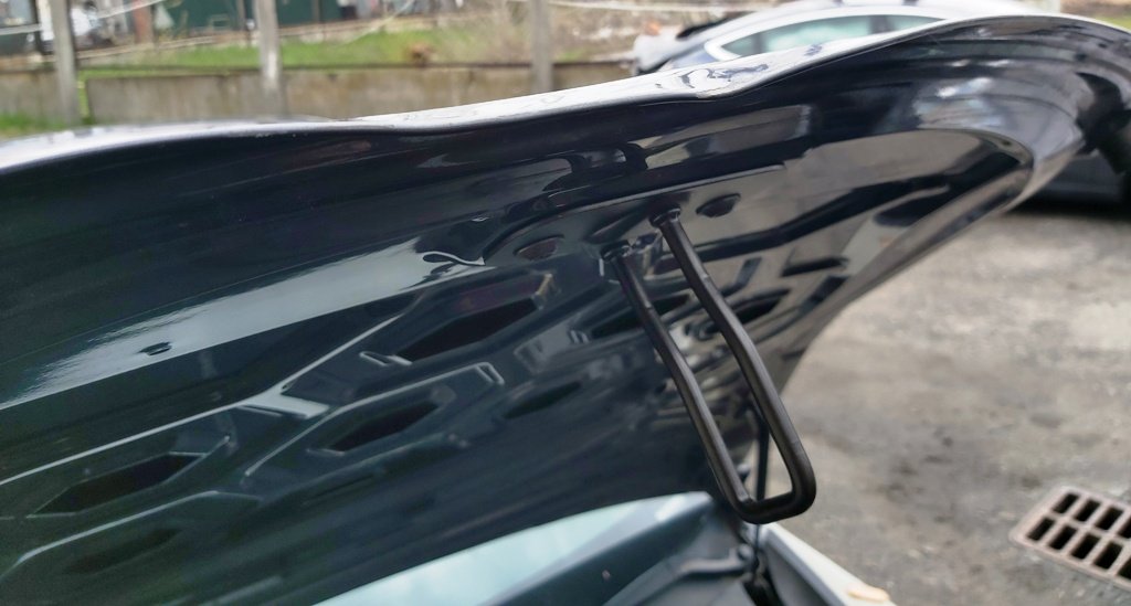 1 Kapota MIDNIGHT SILVER METALLIC-PMNG s poškozením Tesla model 3 1081390-12-C