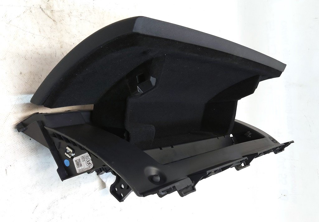 4 Бардачок (бардачок для рукавичок) BLK BASE Tesla model 3, model Y 1083340-00-H