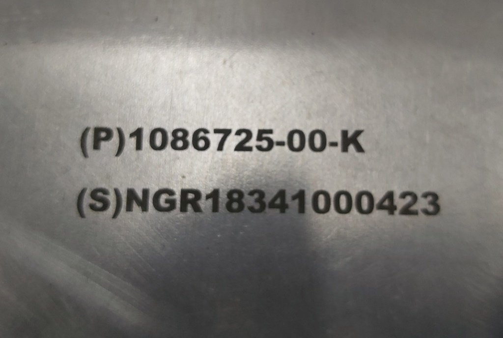 1 Пентхаус (каструля) корпусу основної батареї MR у зборі Tesla model 3 model Y 1086725-00-L