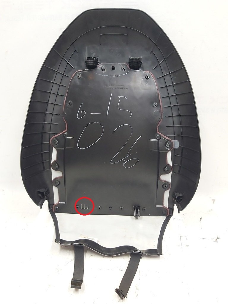 M3 1R SB SHELL PREM ASY damaged Tesla model 3 1088966-00-B