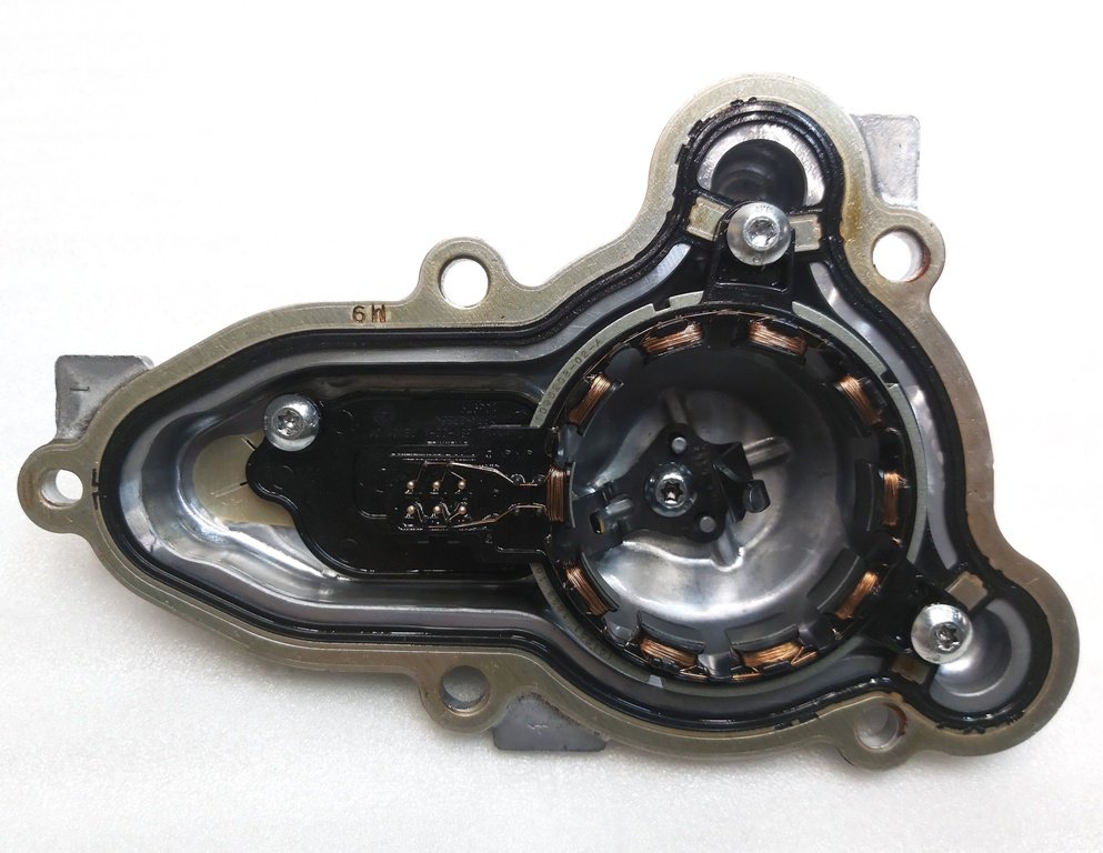 4 Rear front motor resolver cover (assembly) Tesla Model 3, Model Y 1092145-00-D