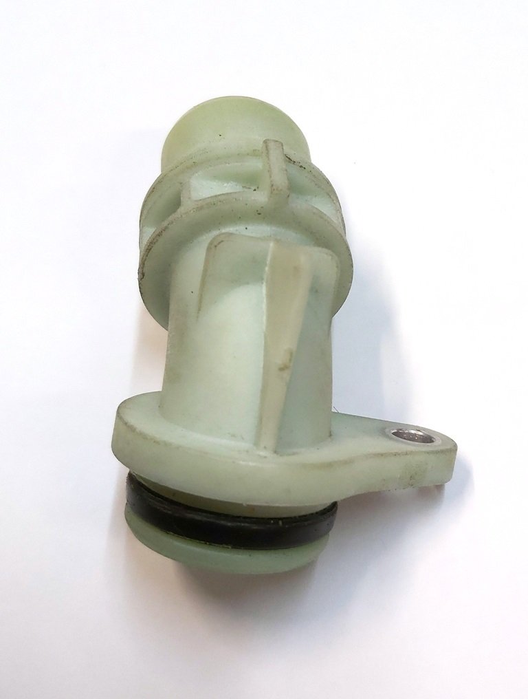 5 ASY, FLUID COUPLING, VDA-18, 55DEG, 50A model 3 1102179-00-F