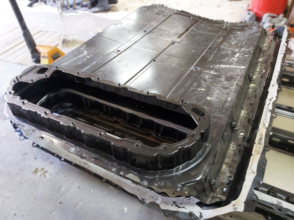 Deksel øvre hovedbatteri Tesla modell 3 1104428-00-T