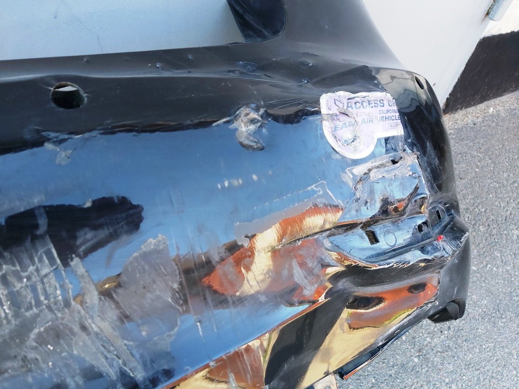 1 RR FASCIA SVC, SOLID BLACK-PBSB partially assembled with damage Tesla model 3 1916698-S0-A