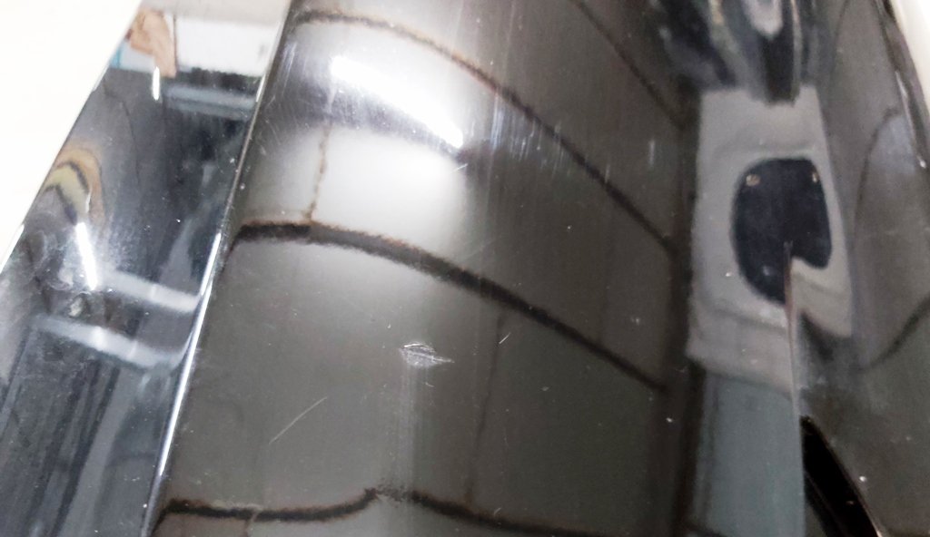 1 Paraurti posteriore per 6 sensori di parcheggio (assemblato) senza catarifrangenti PBSB (danneggiato) Tesla modello 3 1108905-S1-A