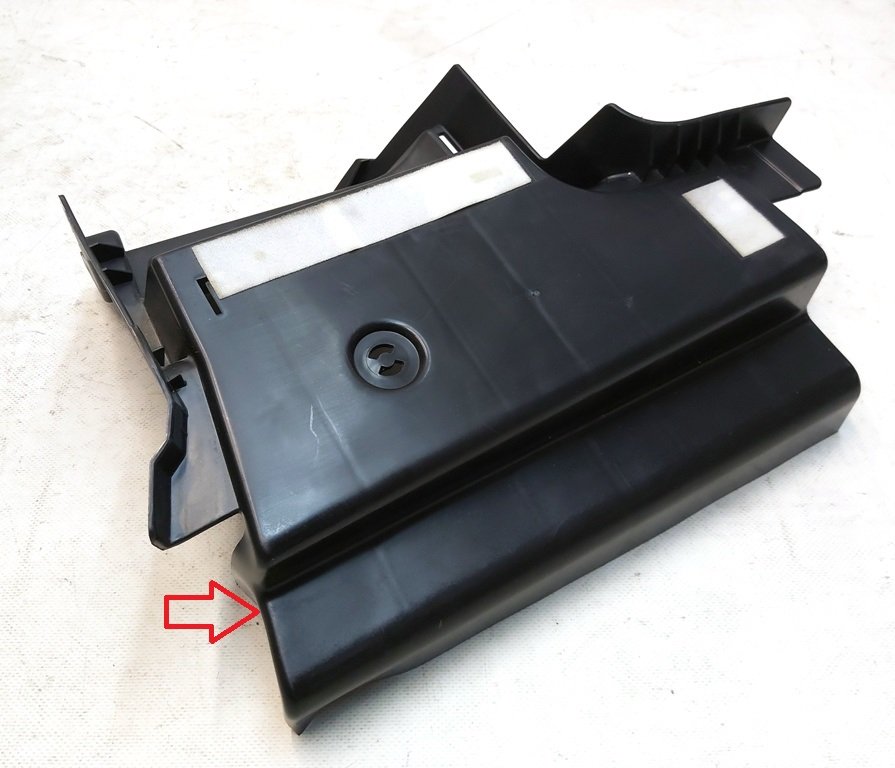 10 左后备箱装饰安装支架 Tesla 型号 3 1470967-00-B