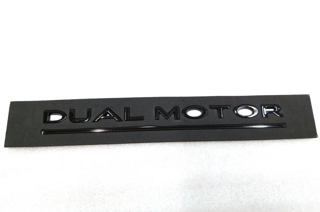 5 Emblema „DUAL MOTOR” capac portbagaj negru lucios Tesla toate modelele 1484849-00-A