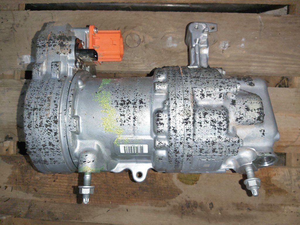 1 AC COMPRESSOR 41CC Tesla model 3 1501256 00 I