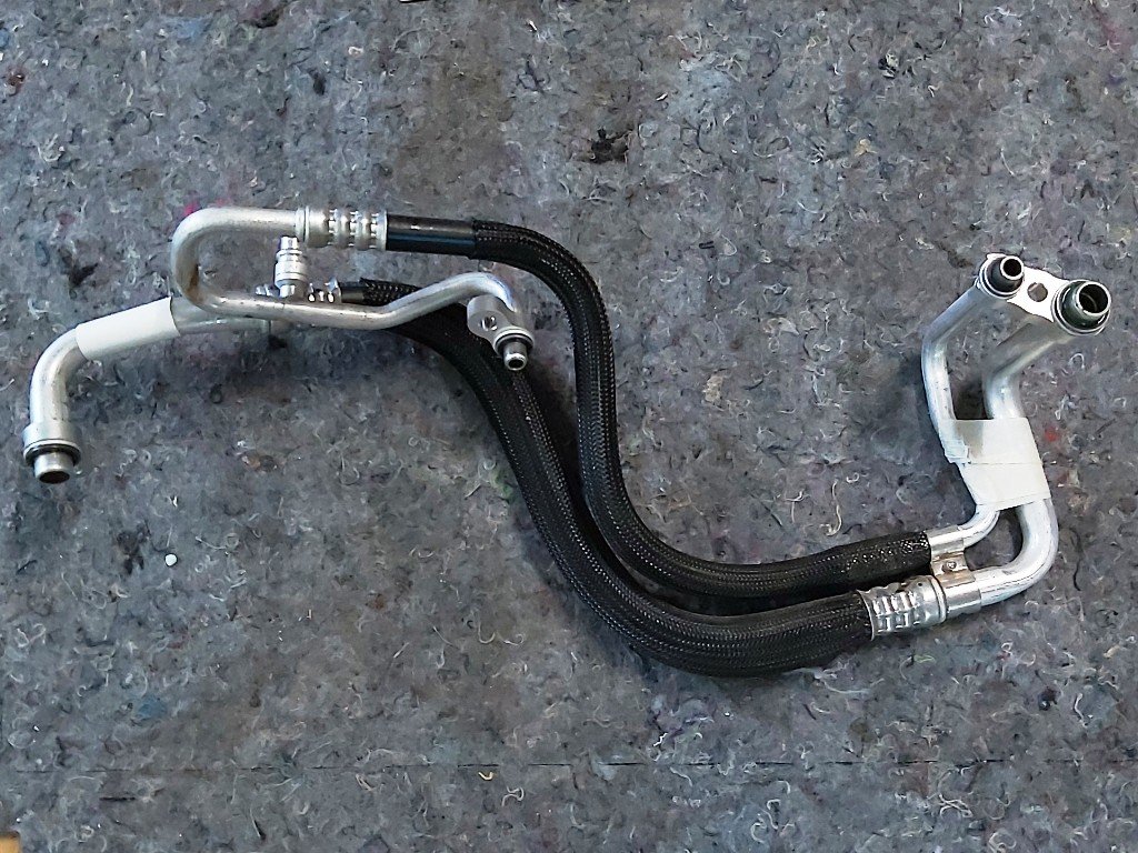 3 AC Line Assembly, Supermanifold to Compressor, R1234yf Tesla model 3 1502020-00-B