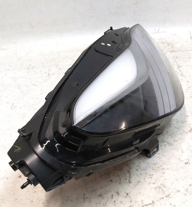 2 Farol direito UP LEVEL (EUA) danificado, não funciona, pequenos arranhões Tesla Model 3, Model Y 1514953-00-C