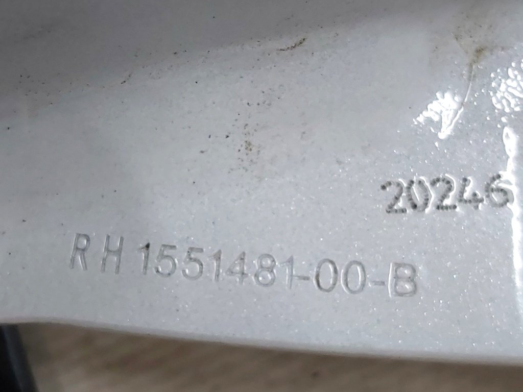 2 Heckklappenscharnier rechts PPSW Tesla Modell 3 1551481-00-C