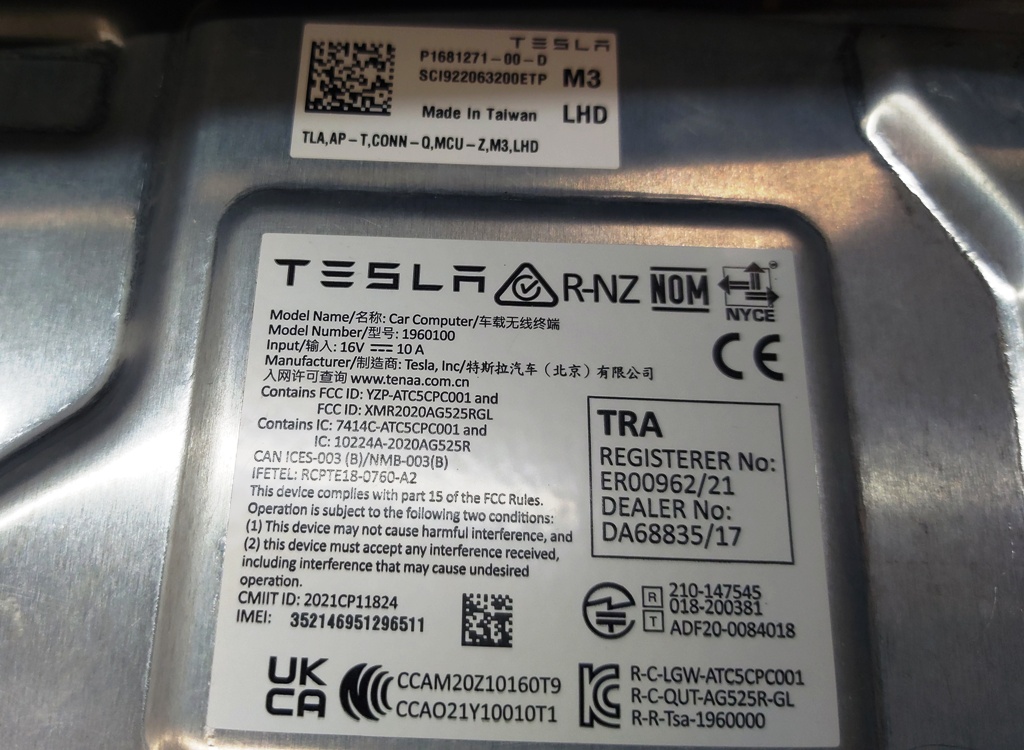 1 FUSED Tesla model 3 车载电脑1681271-S0-K