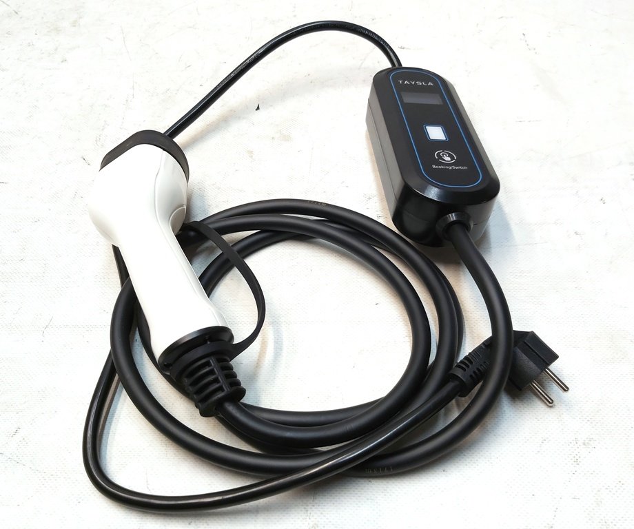 1 Universal mobilladdare UMC TSL Typ 2 EV 16A 80V-230V 3,5kW Tesla alla modeller UMC TSL