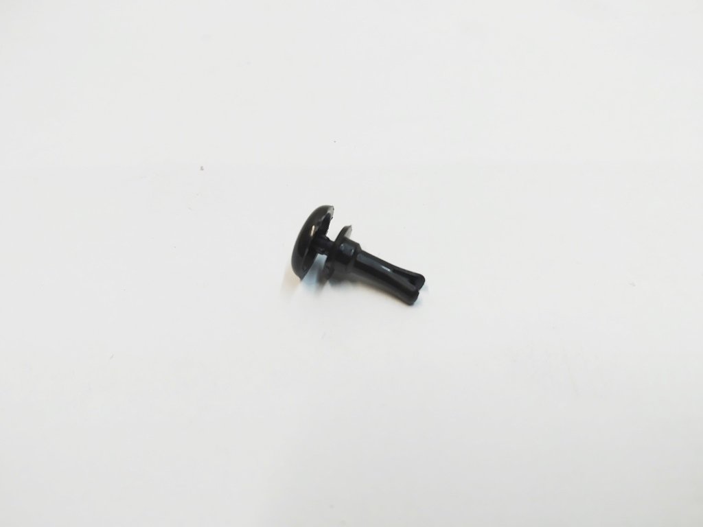 5 Rebite plástico para moldagem lateral do corpo 3x7,5-8,5 GRIP, PA6 Tesla modelo 3, modelo Y 1112572-00-A