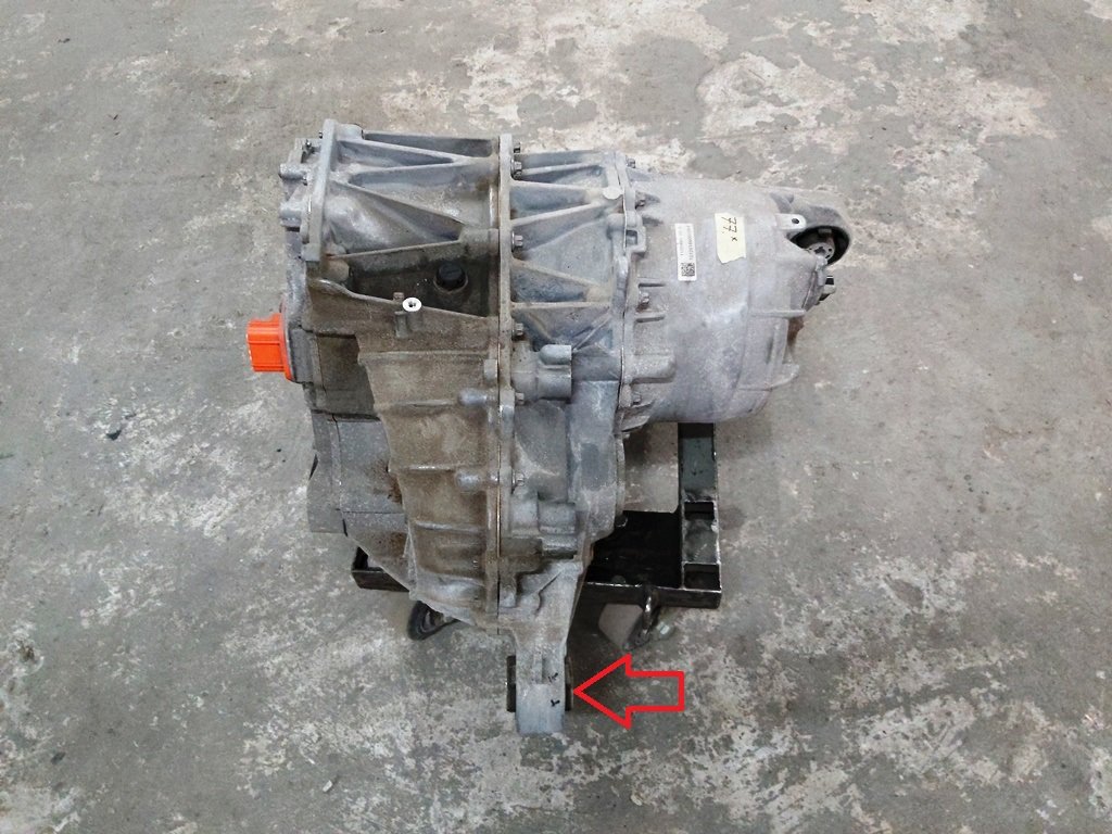 1 REAR,3DU LOW CURRENT without heat exchanger, inverter, resolver, oil filter, pump, fittings Tesla Model 3, Model Y 1120990-00-J