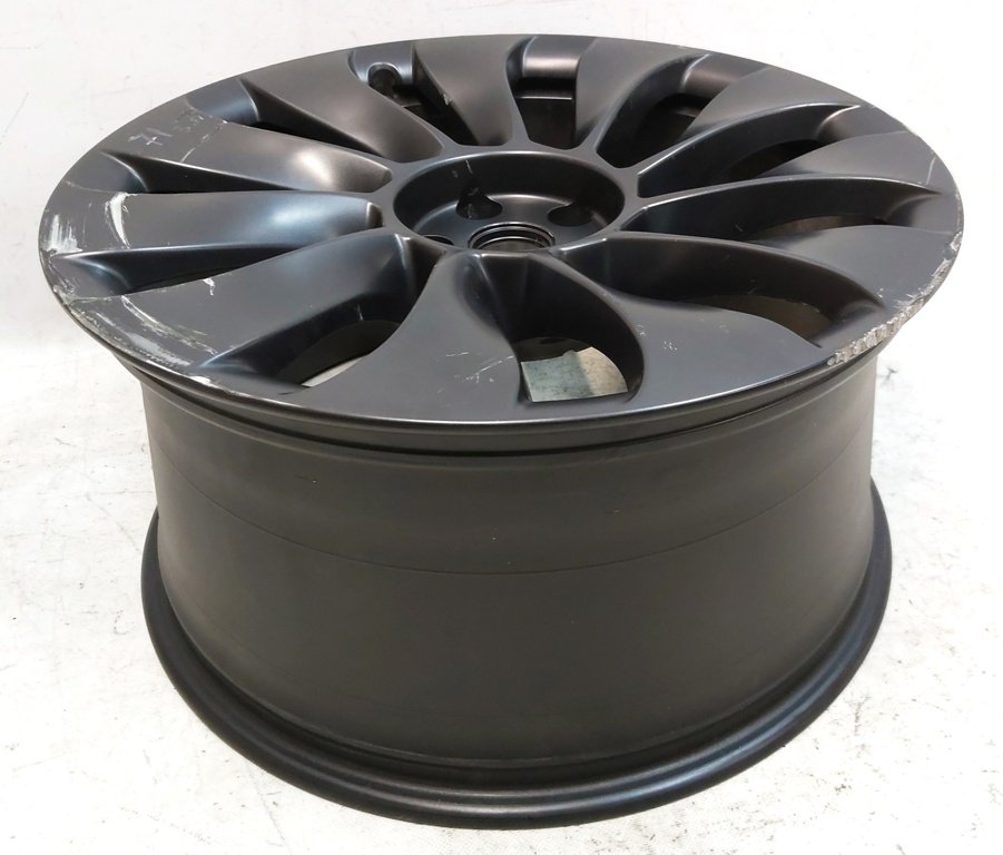 7 Disk kola 21X10.5J ET48, SATIN CHARCOAL s poškozením Tesla model Y 3488227-00-A