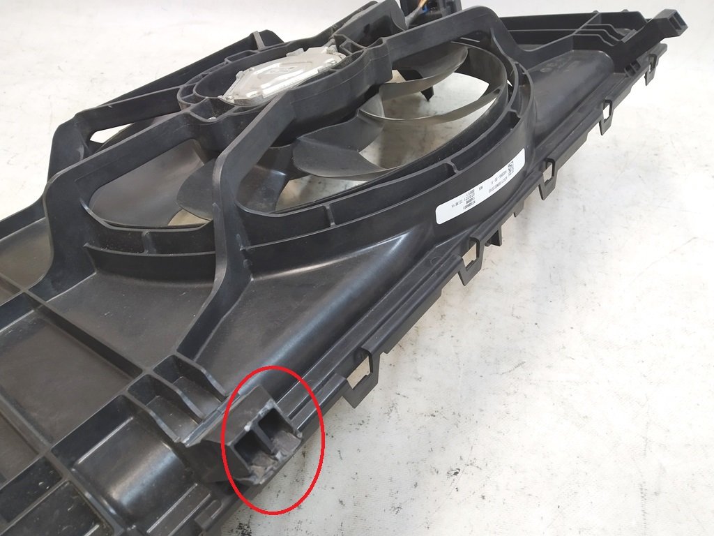 4 Lüfter ohne Buchsen und Pads (Beschädigung) Tesla Modell 3, Modell Y 1494179-00-A
