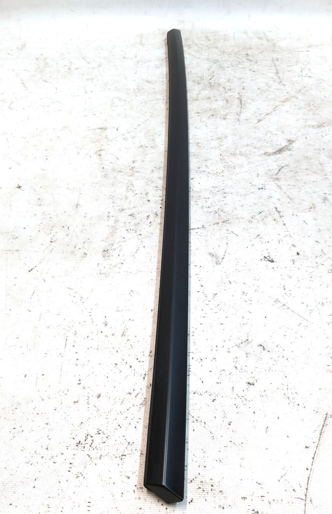 2 뒤 좌측 외부 도어 몰딩 BLACK Tesla Model Y 1495720-00-E, 1495720-40-E