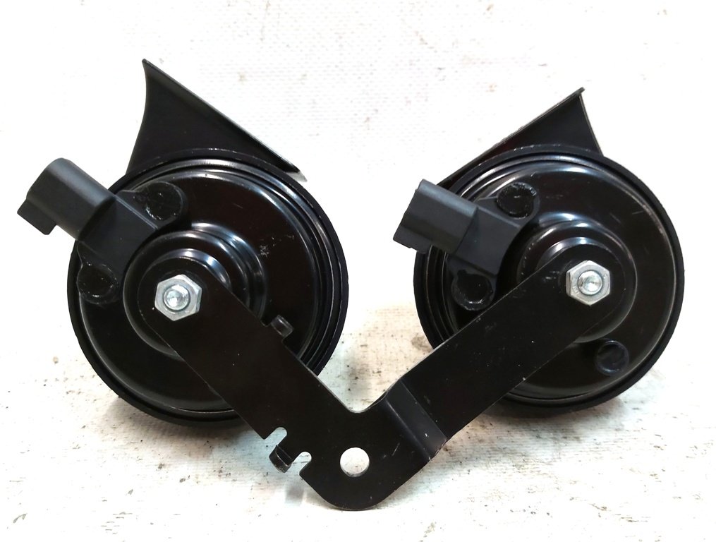 7 Horn Assembly complete with mount Tesla model 3, model Y (1486943-00-A) 1507242-00-B