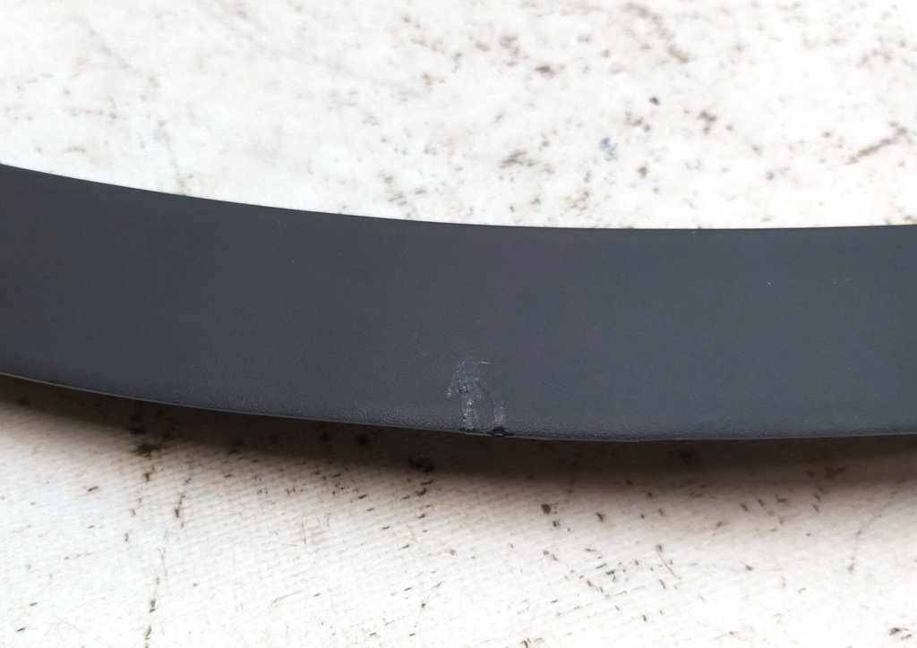 8 FRONT FENDER GARNISH, LH ASY, with damage Tesla model Y 1494185-00-C
