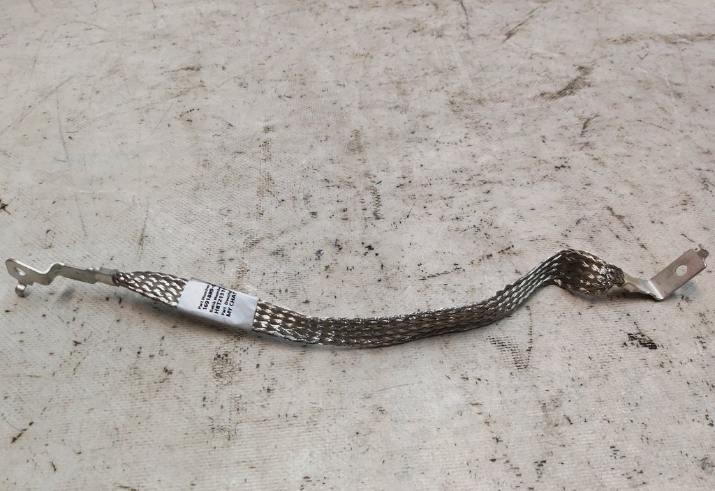 1 M3, GND STRAP Tesla model Y 1691889-00-A
