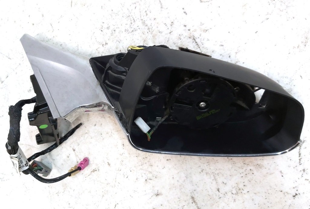 3 Lusterko zewnętrzne prawe PREMIUM bez wykończenia i elementu lusterka Tesla model S, model S REST 1041318-00-G