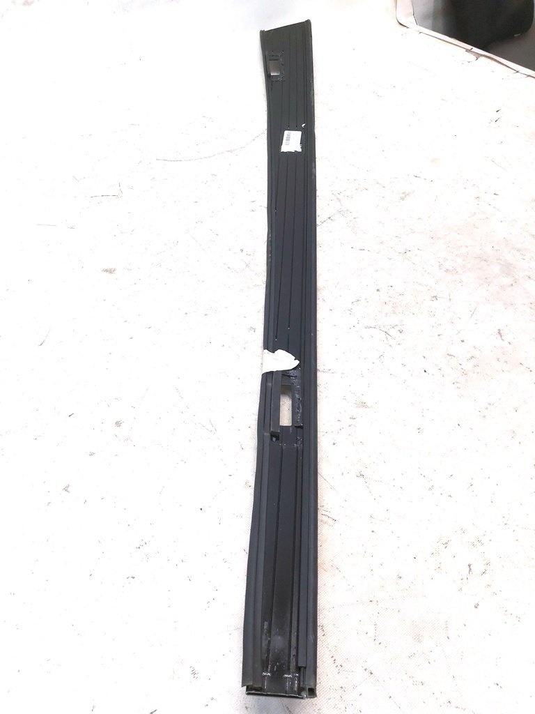 3 1053619-S0-Z Pannello decorativo esterno tetto sinistro Tesla modello S REST 1053619-S0-B