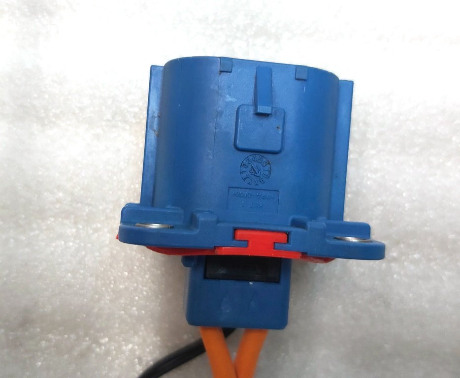 Conector unidad cargador (GEN3) (48A, 1 fase) Tesla modelo S REST, modelo X 1056352-00-B