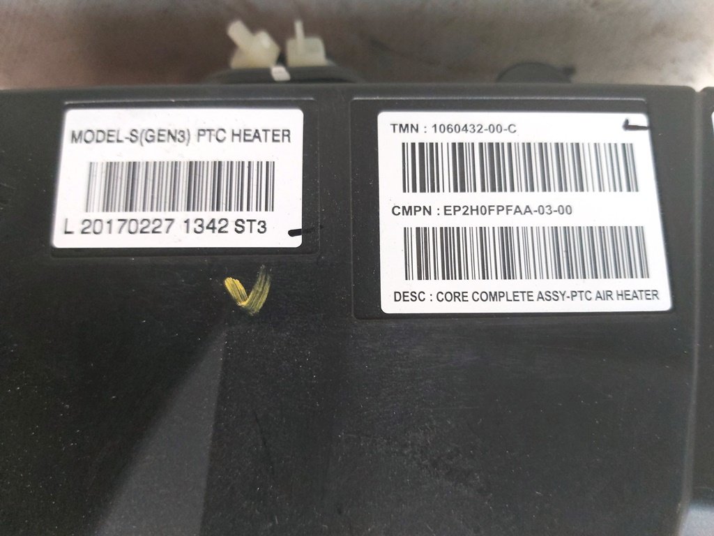 1 Estufa de calentamiento de elementos de la cabina (Gen3) con un conjunto de cable Tesla Model S REST, Modelo X 1060432-00-E