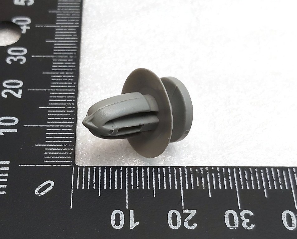 フロント エンジン コンパートメント ボックス用プラスチック クリップ テスラ モデル S REST 1060474-00-D