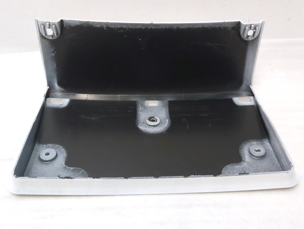 1 Suport de montare plăcuță de înmatriculare față NA PPSW Tesla model S REST 1061911-00-C