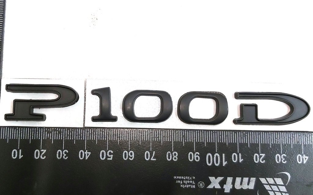 15 Emblema „P100D” capac portbagaj NEGRU Tesla model X 1066330-00-A