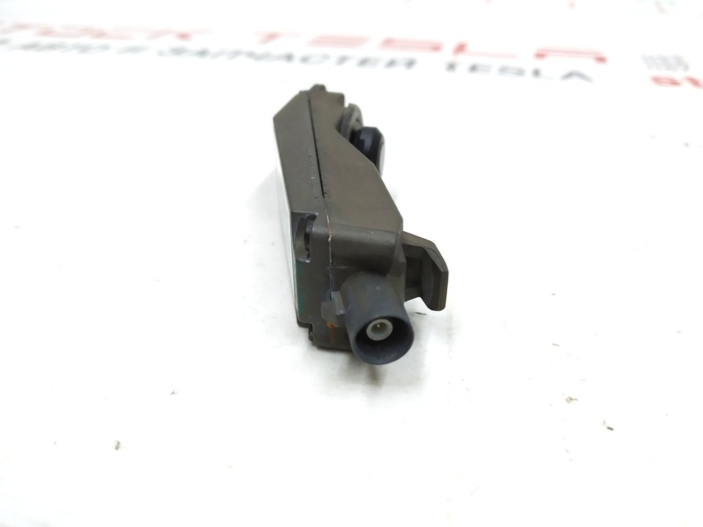 7 Cameră de exterior Pillar-B Tesla model S REST 1069104-00-C