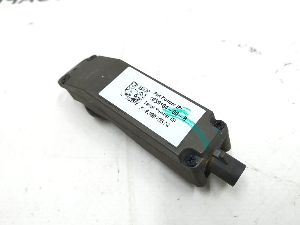 7 Cameră de exterior Pillar-B Tesla model S REST 1069104-00-C