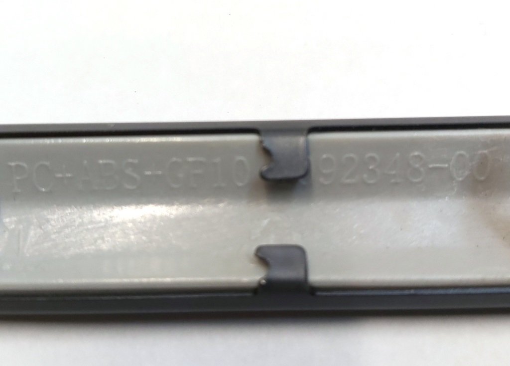 成型 GRAPHITE B 柱饰板左下方 Tesla model S REST 1024631-S2-G