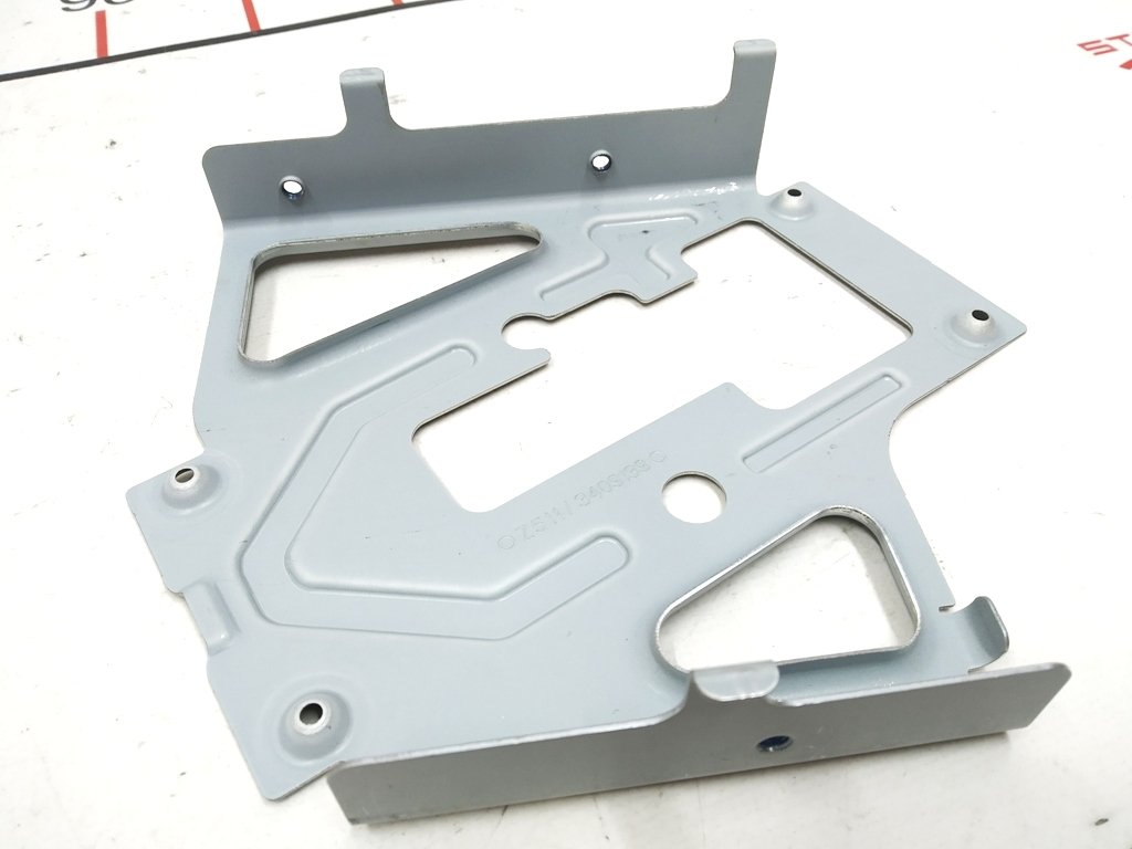 1 Radiohalterung Z511/3409139 Tesla Modell S REST 1143711-00-C