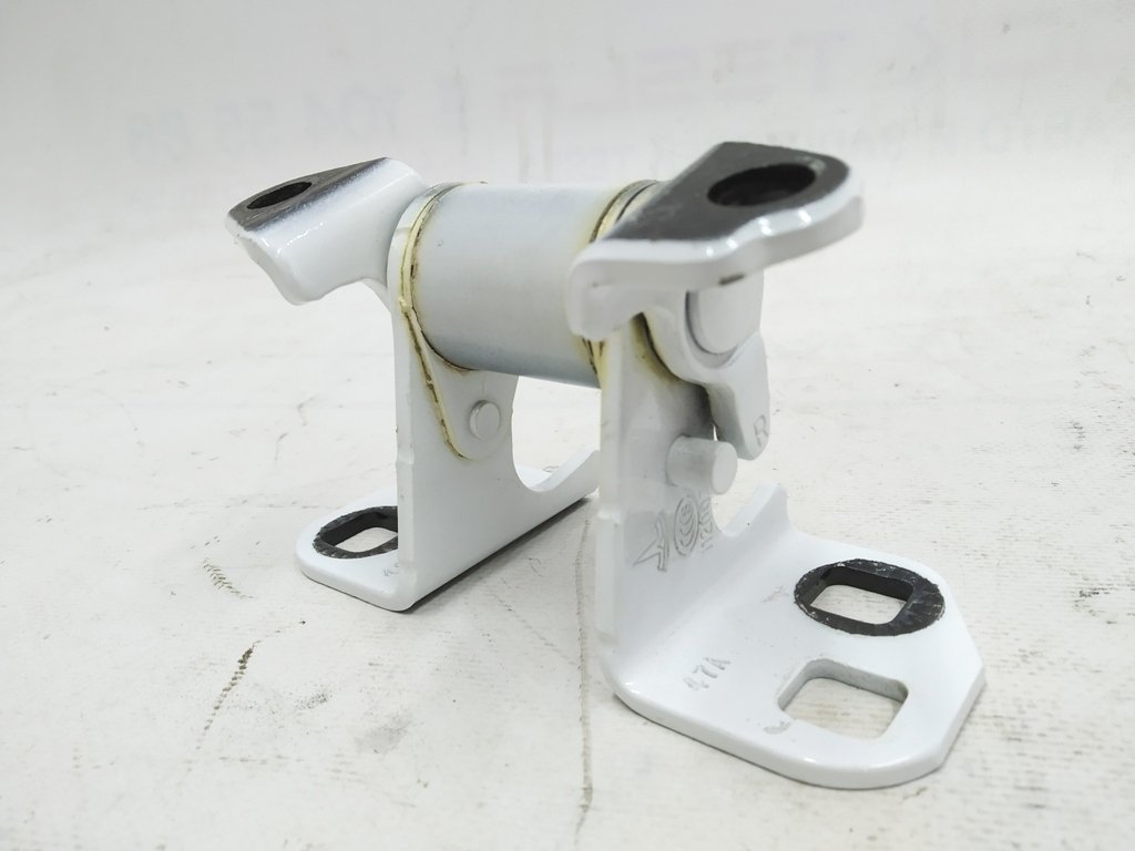 2 Петля двери задней левой правой верхняя PBCW Tesla model S, model S REST 6009555-00-F