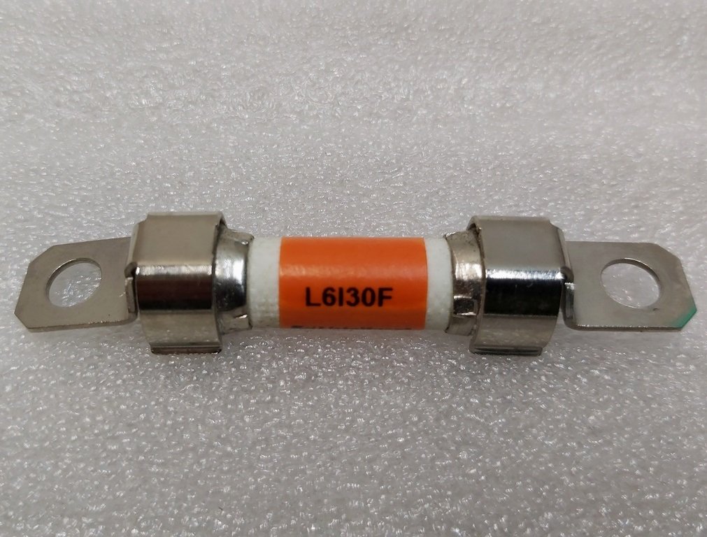Запобіжник HEV 450V 40 A Tesla model S REST, model X 1066510-00-B