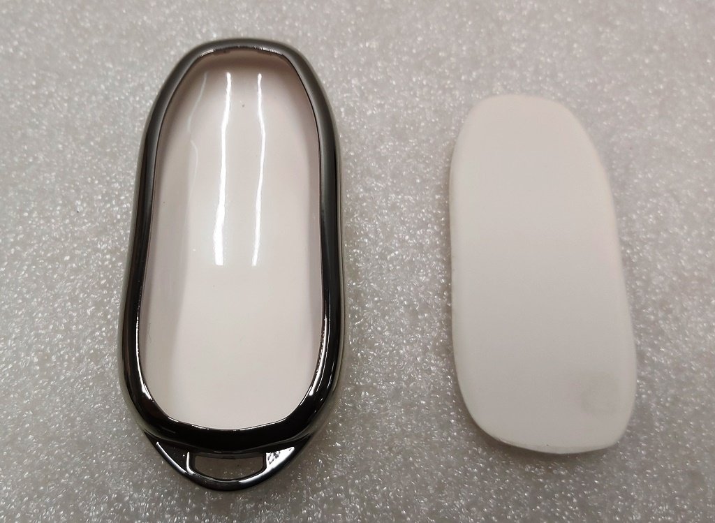 1 Protective cover for the key (key fob) of the car opening WHITE SILVER Tesla Model S, Model S REST, Model S Feb 2021, Model X, Model X Mar 2021 1054132-95-G