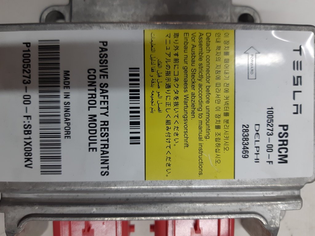 4 Steuergerät AIRBAG Tesla Model S 1005273-00-G
