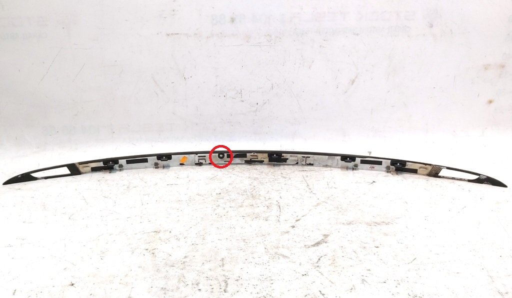10 Decorat capacul portbagajului TESLA cromat (cu litere) cu deteriorare Tesla model S, model S REST 1026649-00-E