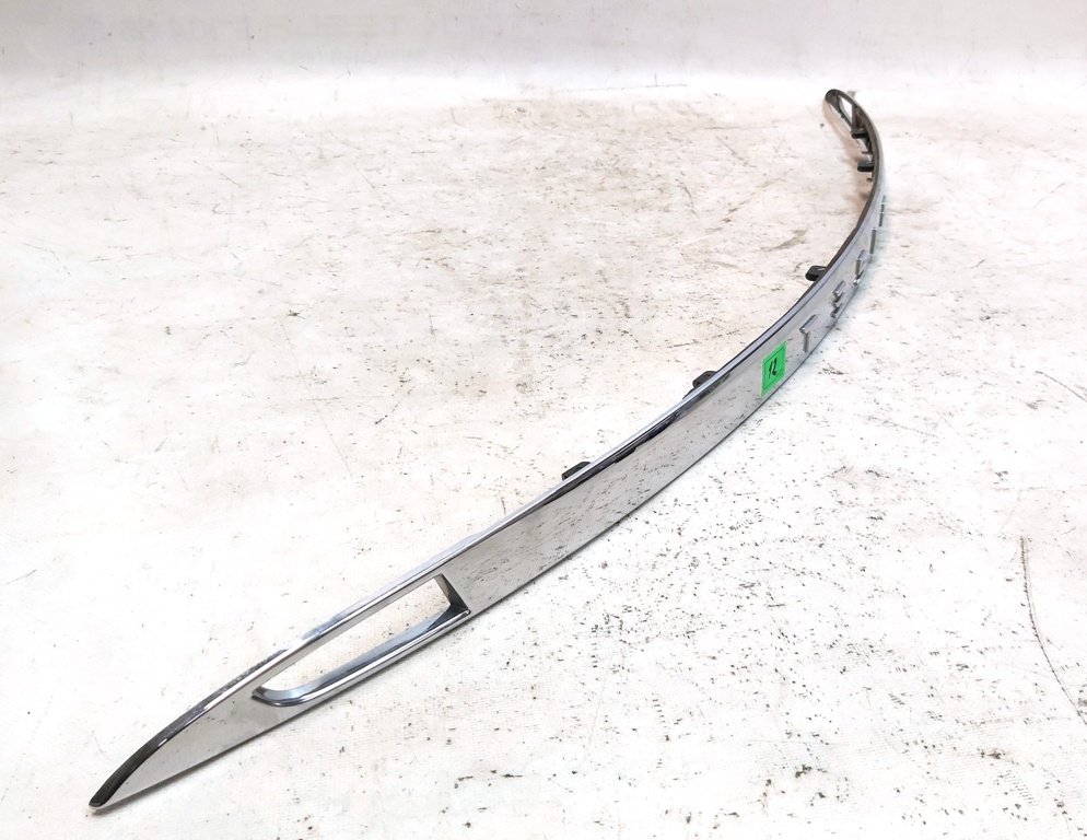 10 Decorat capacul portbagajului TESLA cromat (cu litere) cu deteriorare Tesla model S, model S REST 1026649-00-E