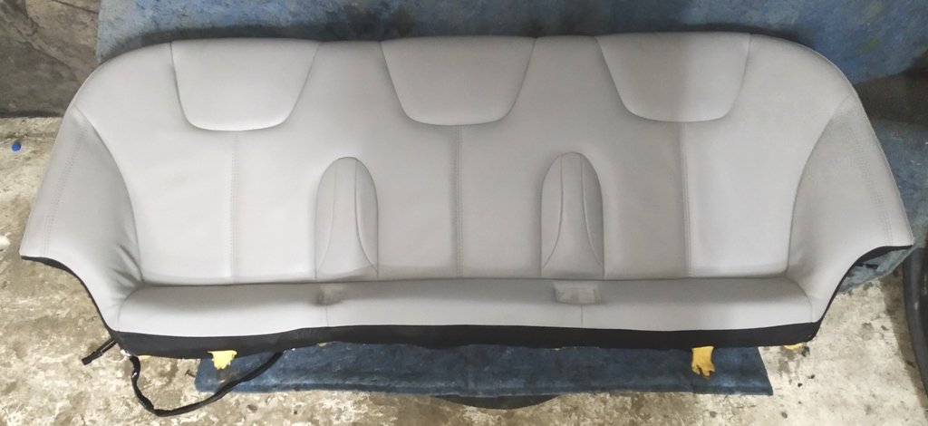 3 1030570-04-B 2列目ソファ（加熱および占有センサー）PREM GRYテスラモデルS、モデルS REST 1030570-04-B